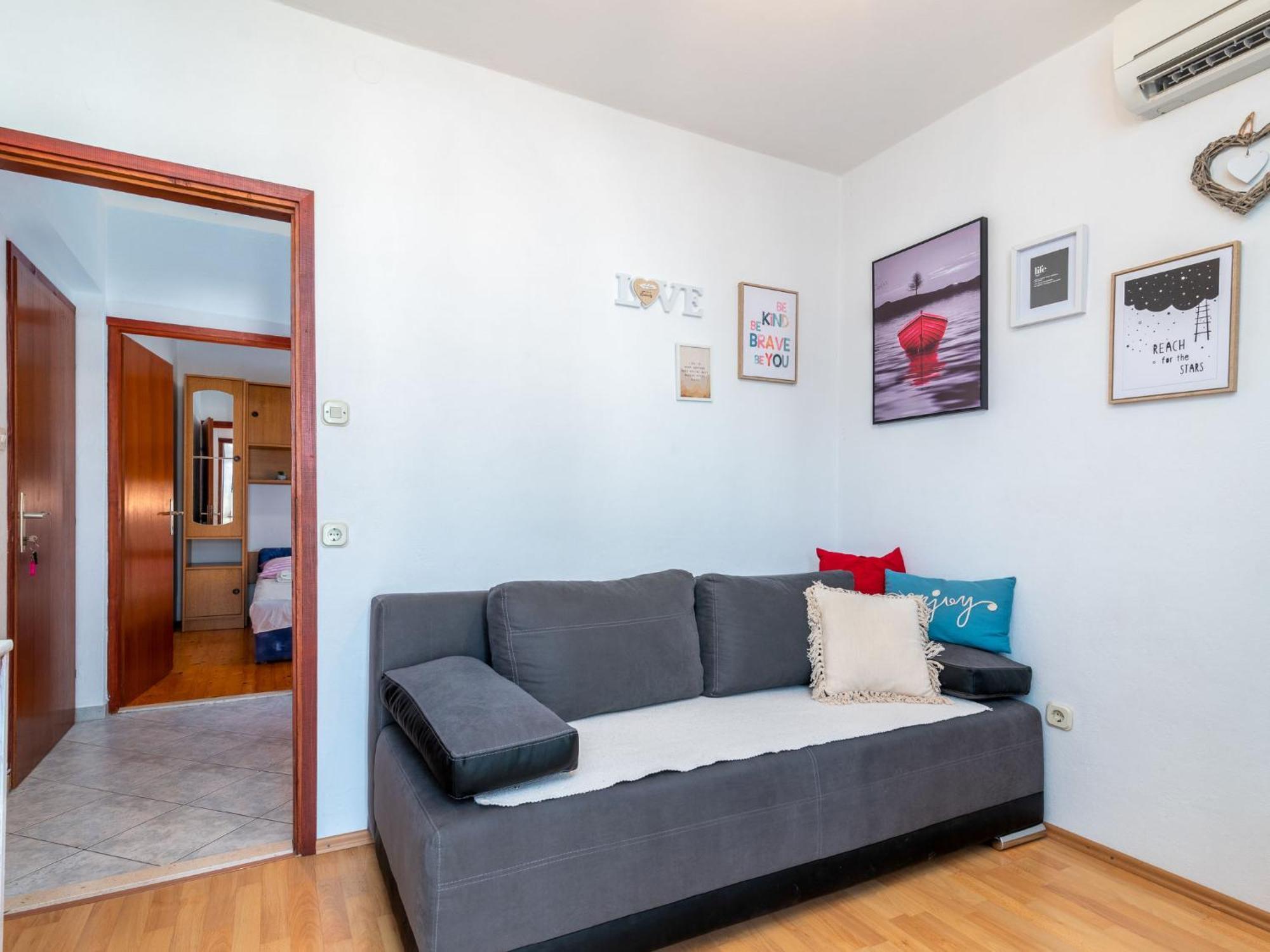 Apartment Miljus By Interhome Trogir Eksteriør billede